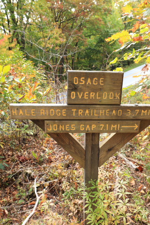 Trailhead sign at Osage Overlook on the Bartram Trail